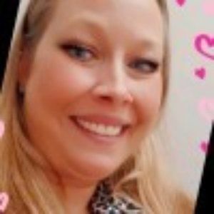 Meet your Posher, Deangela